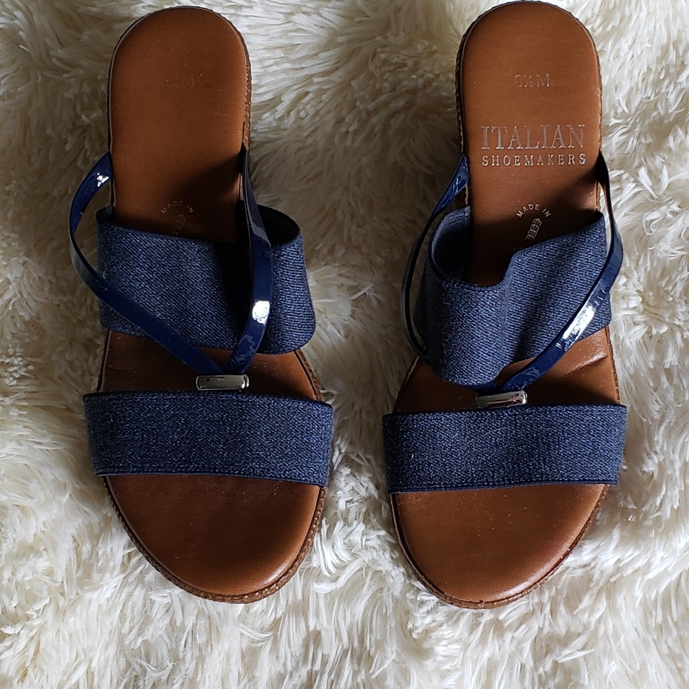 Italian Shoemakers wedges sz8.5 like new